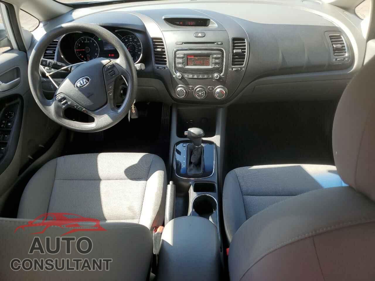 KIA FORTE 2017 - 3KPFK4A76HE064005
