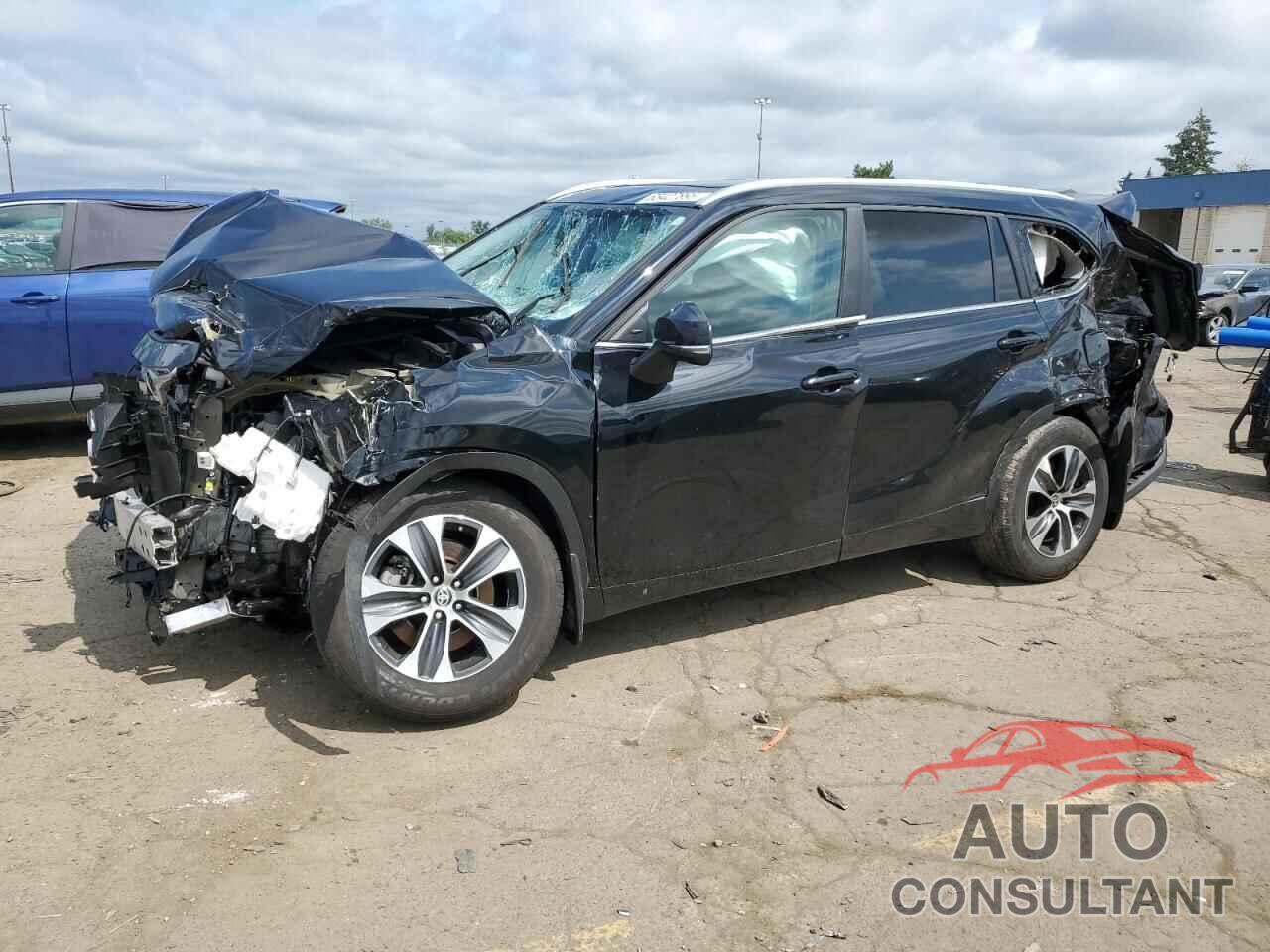 TOYOTA HIGHLANDER 2023 - 5TDKDRAH1PS516882