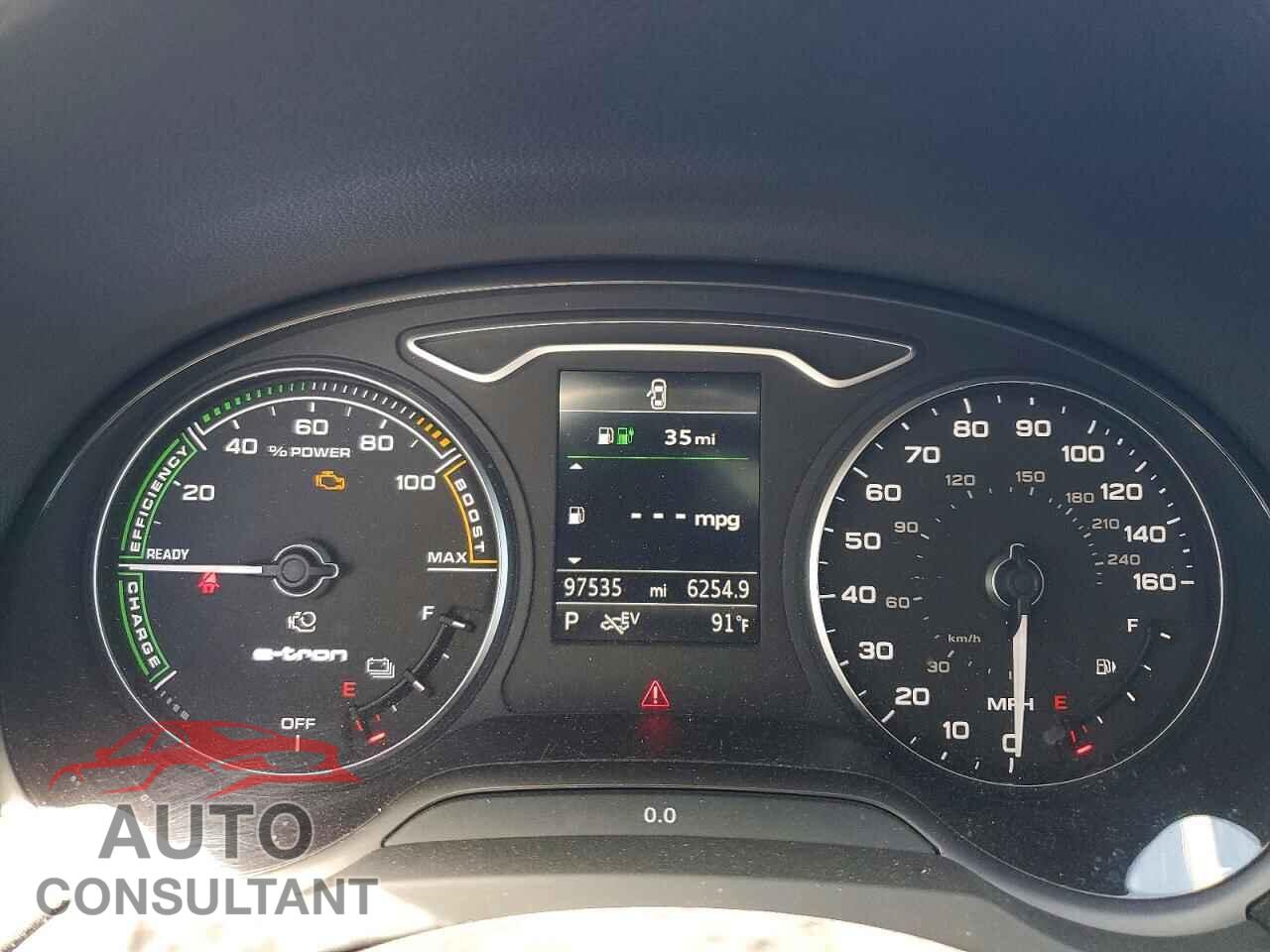 AUDI A3 2018 - WAUTPBFF9JA096025