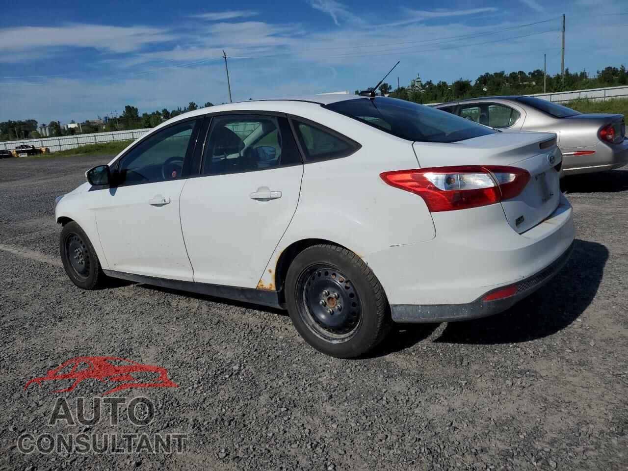 FORD FOCUS 2012 - 1FAHP3F22CL458933