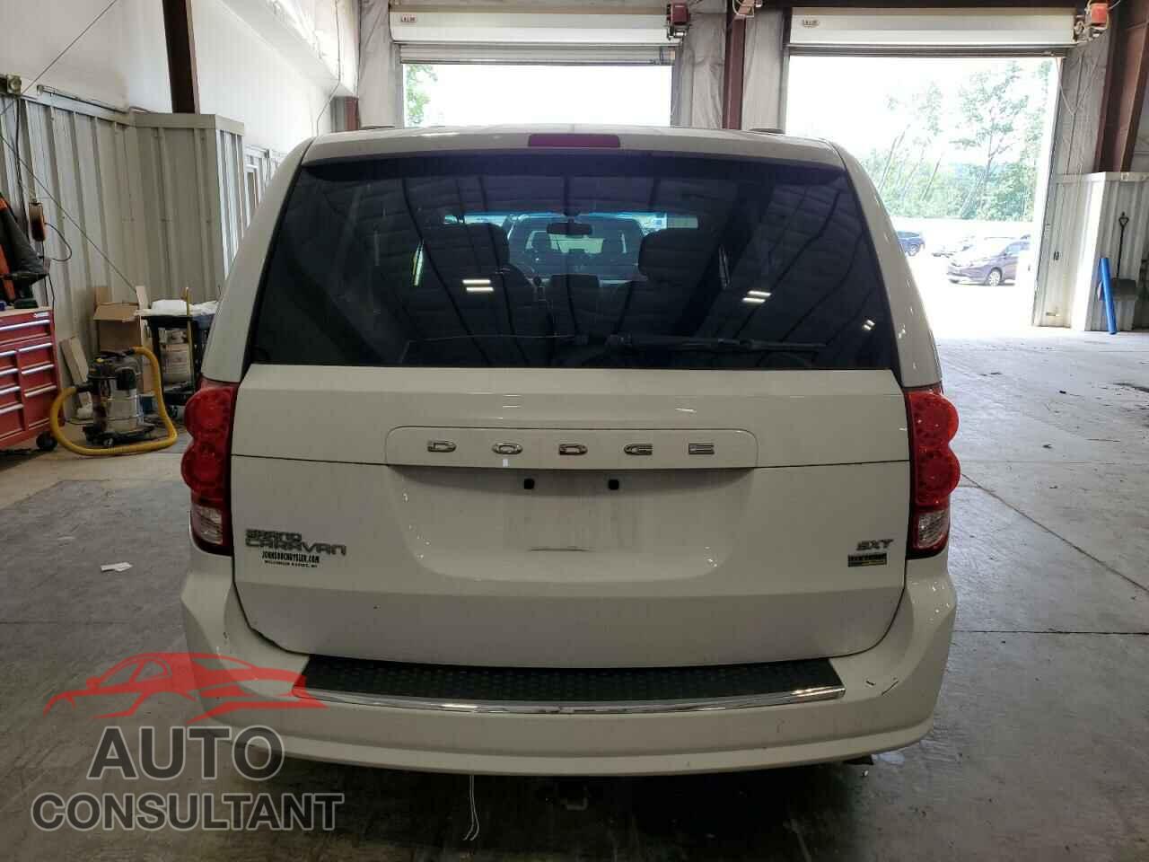 DODGE CARAVAN 2015 - 2C4RDGCG7FR733044