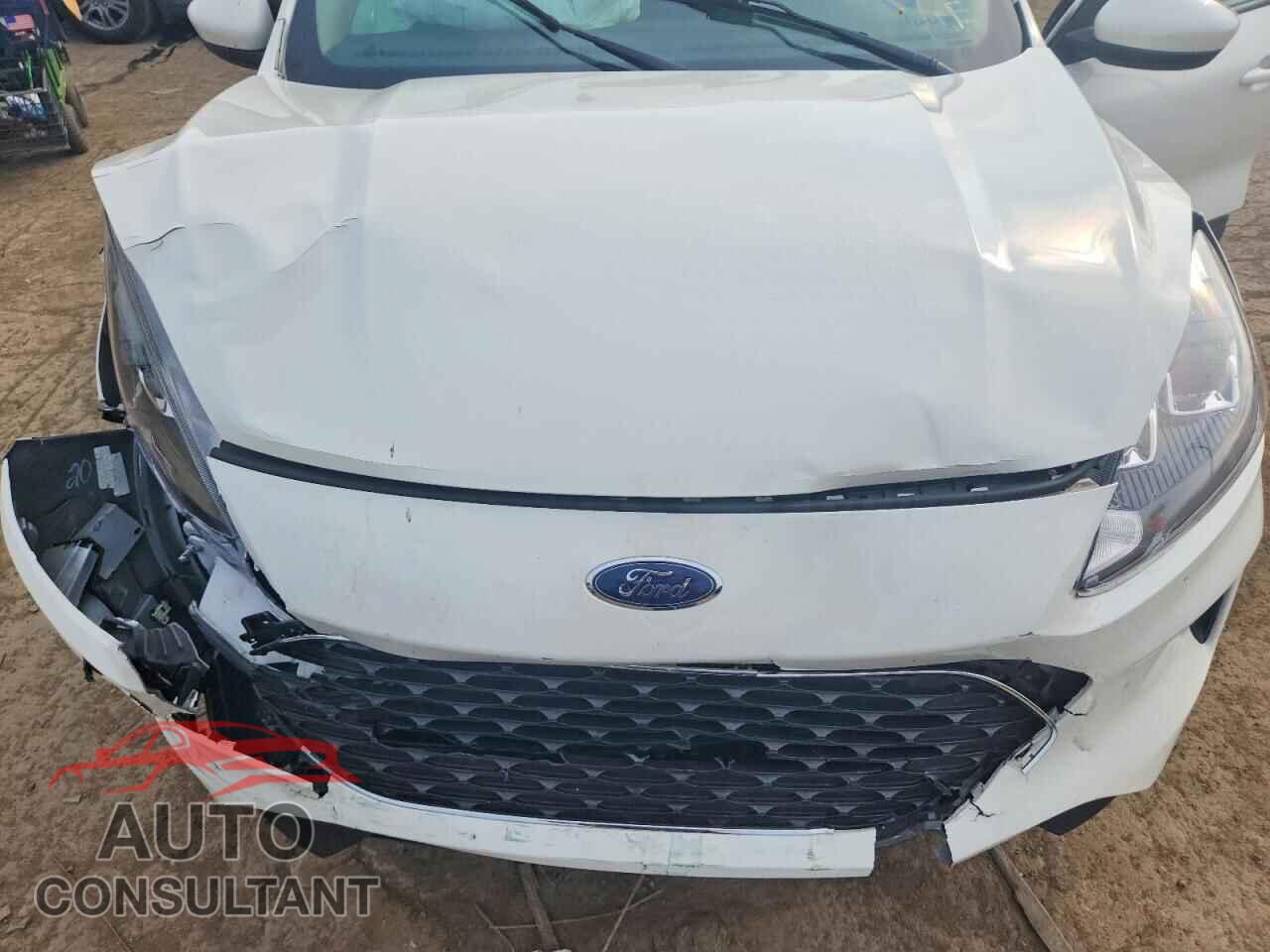 FORD ESCAPE 2020 - 1FMCU0G69LUA99177