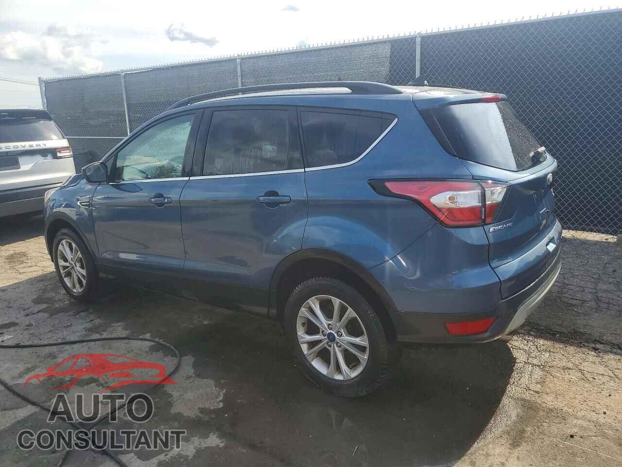 FORD ESCAPE 2018 - 1FMCU0GD2JUC69570