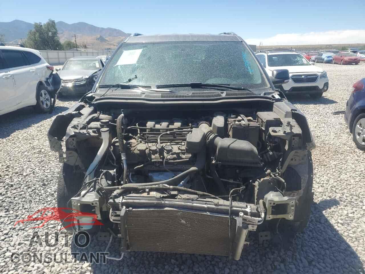 FORD EXPLORER 2018 - 1FM5K8F89JGB45201