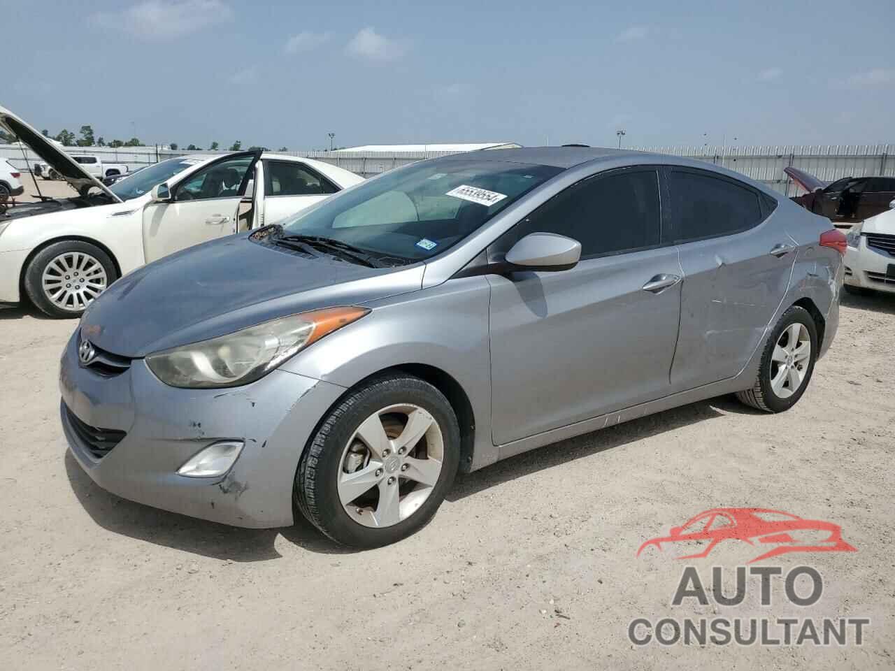 HYUNDAI ELANTRA 2013 - KMHDH4AE6DU917174