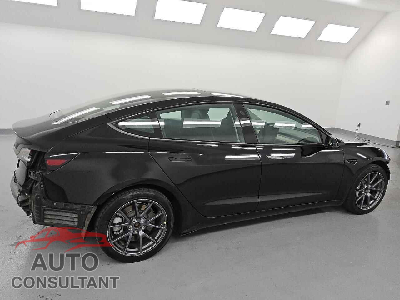TESLA MODEL 3 2022 - 5YJ3E1EA2NF287596
