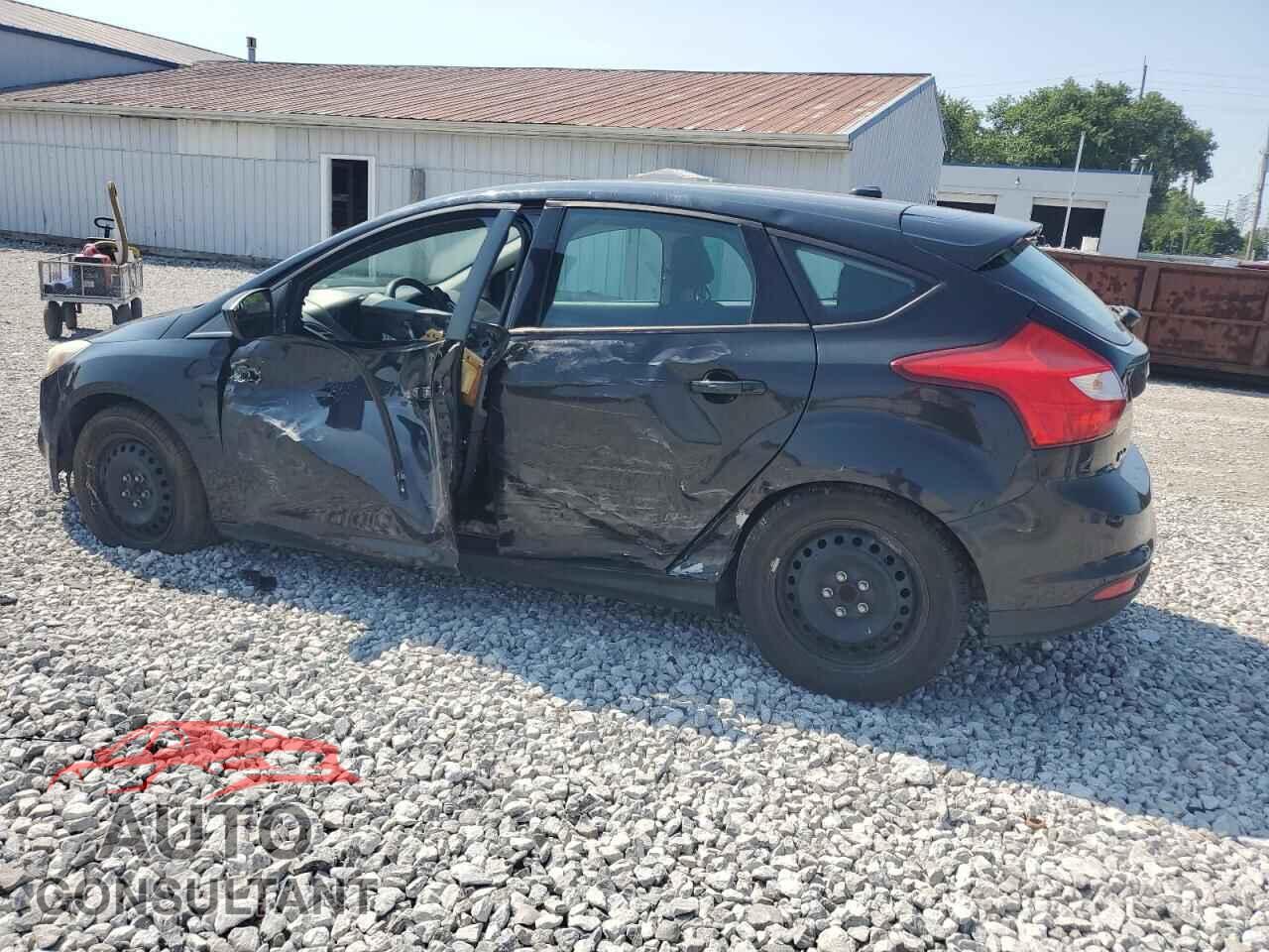 FORD FOCUS 2012 - 1FAHP3K20CL299836