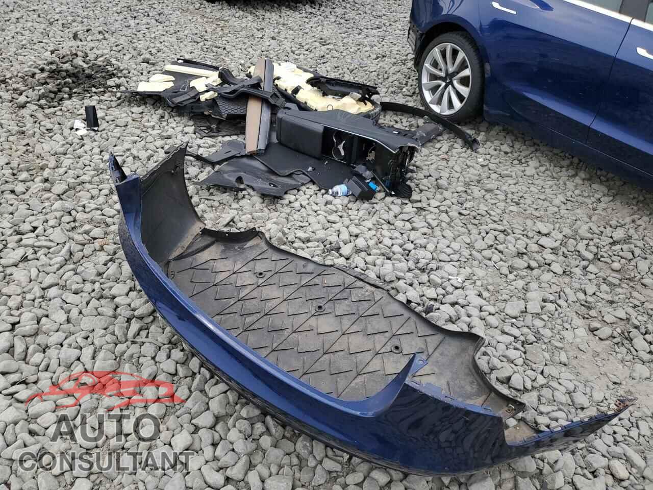 TESLA MODEL 3 2018 - 5YJ3E1EBXJF185479