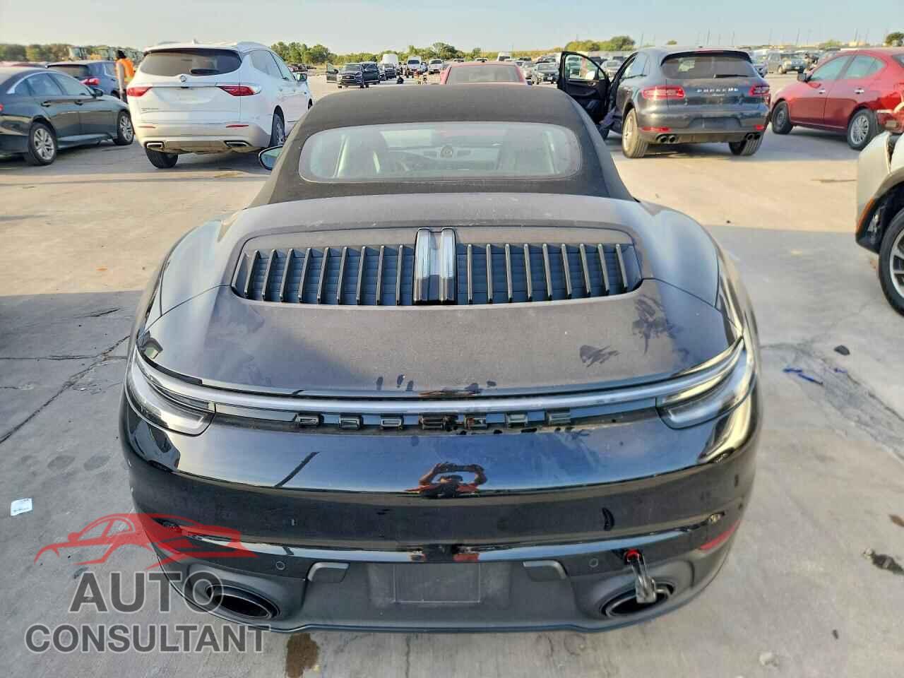 PORSCHE 911 2024 - WP0CB2A99RS246434