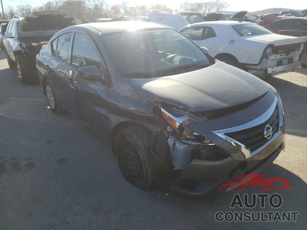 NISSAN VERSA 2019 - 3N1CN7AP0KL814113