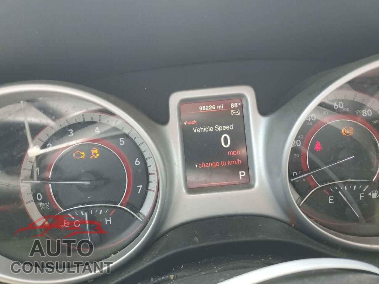 DODGE JOURNEY 2018 - 3C4PDCBB5JT305856