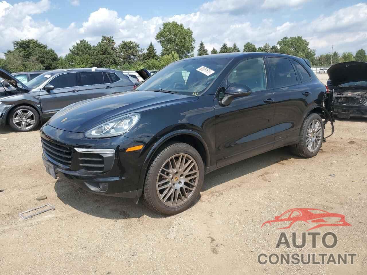 PORSCHE CAYENNE 2017 - WP1AA2A24HKA83296