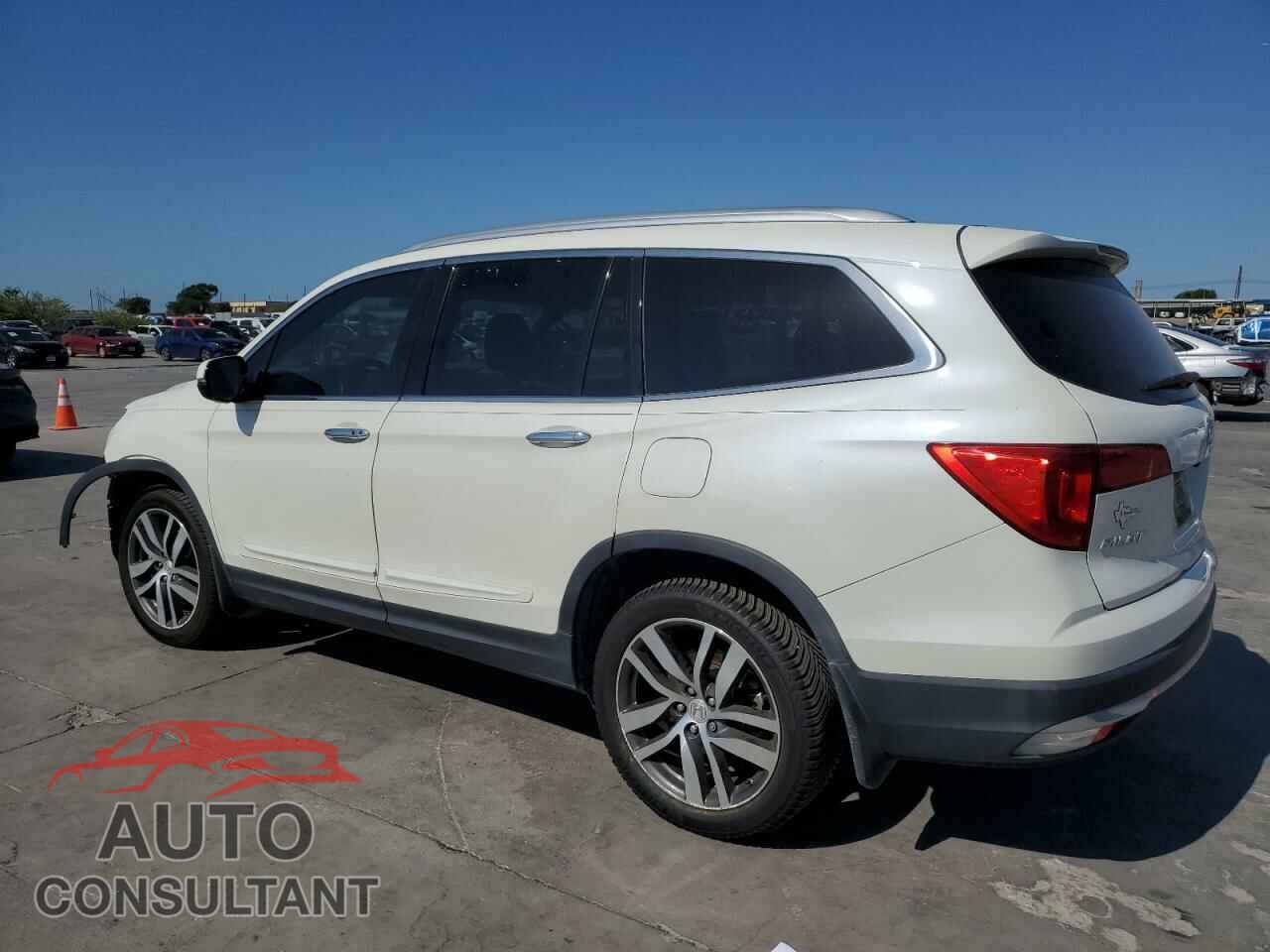 HONDA PILOT 2017 - 5FNYF5H90HB007271