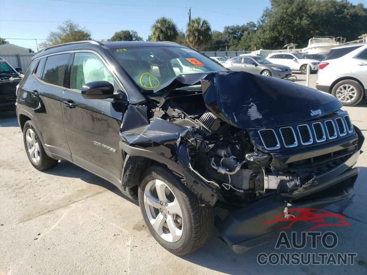 JEEP COMPASS 2018 - 3C4NJCBB9JT462323