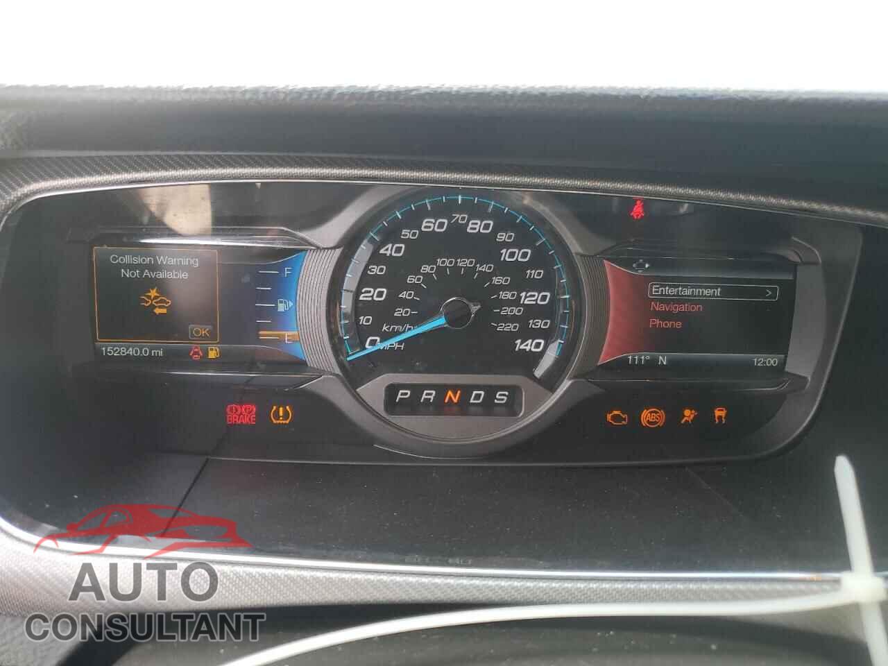 FORD TAURUS 2017 - 1FAHP2KT8HG114208