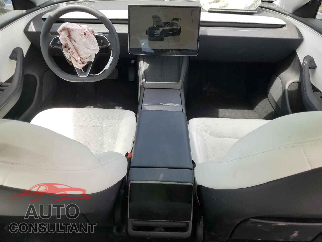 TESLA MODEL 3 2024 - 5YJ3E1EA1RF860042