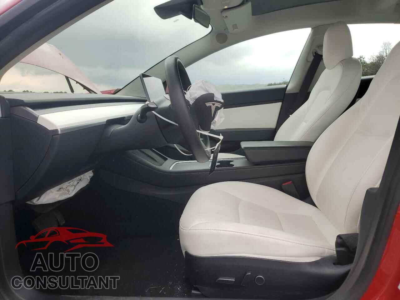 TESLA MODEL 3 2021 - 5YJ3E1EB9MF860114