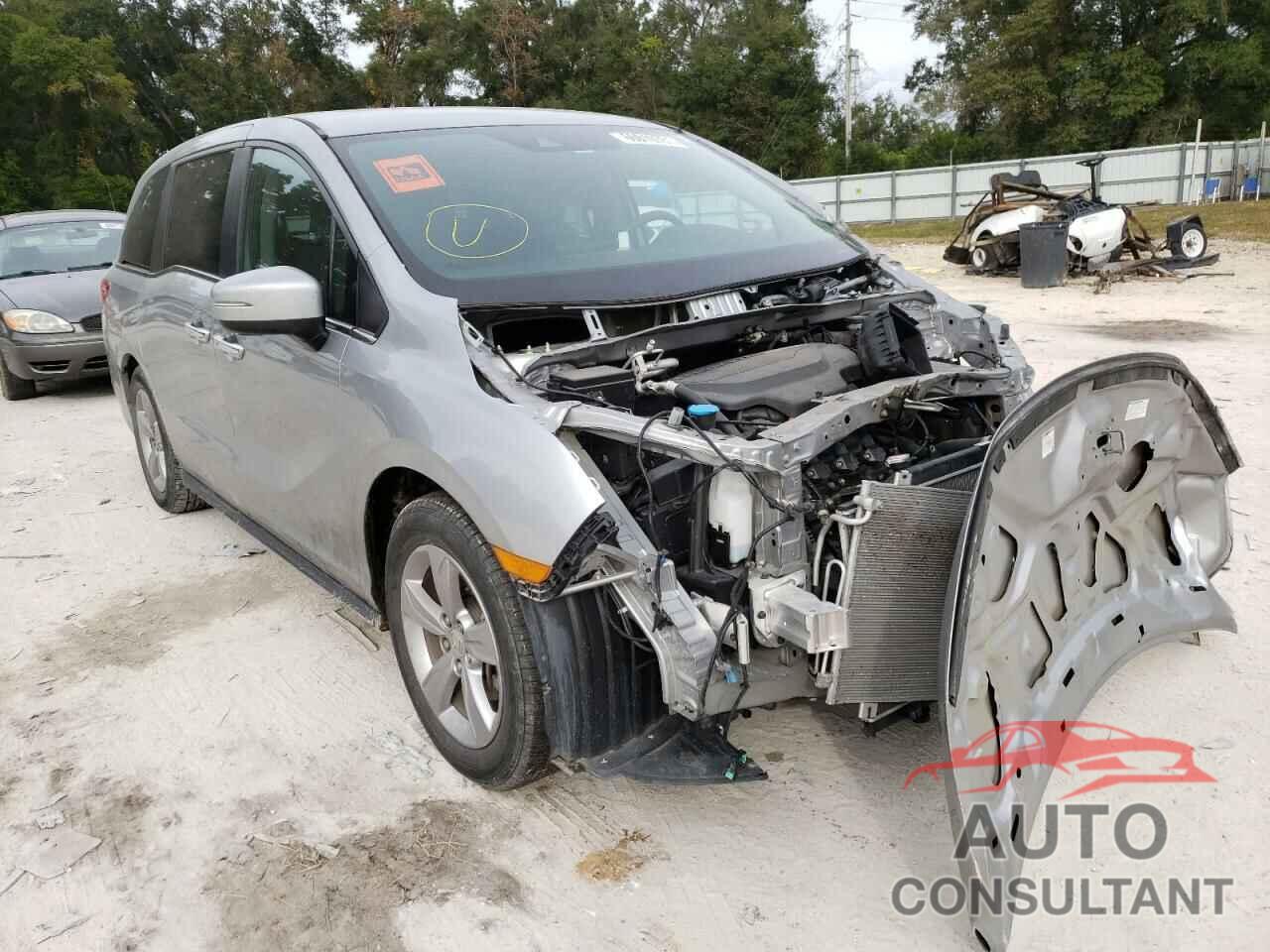 HONDA ODYSSEY 2018 - 5FNRL6H51JB066576