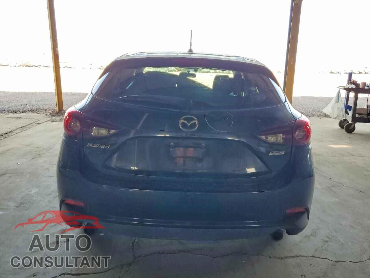 MAZDA 3 2017 - 3MZBN1K72HM102674