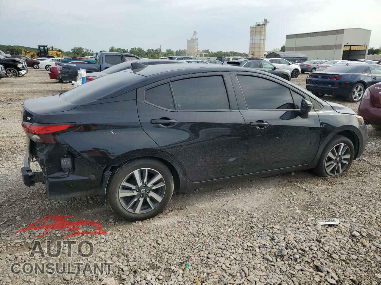 NISSAN VERSA 2021 - 3N1CN8EVXML888432