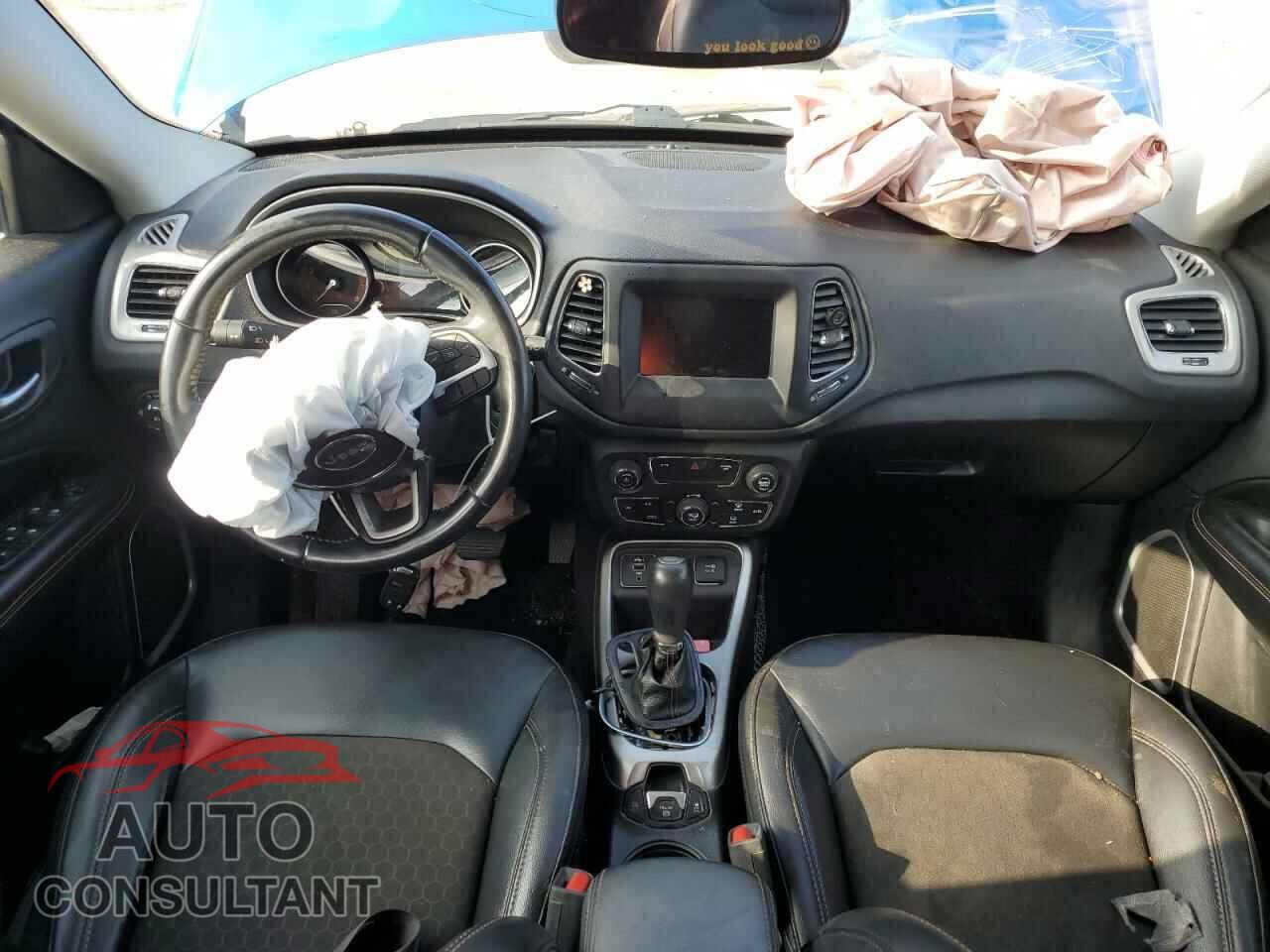 JEEP COMPASS 2019 - 3C4NJCBB3KT851377