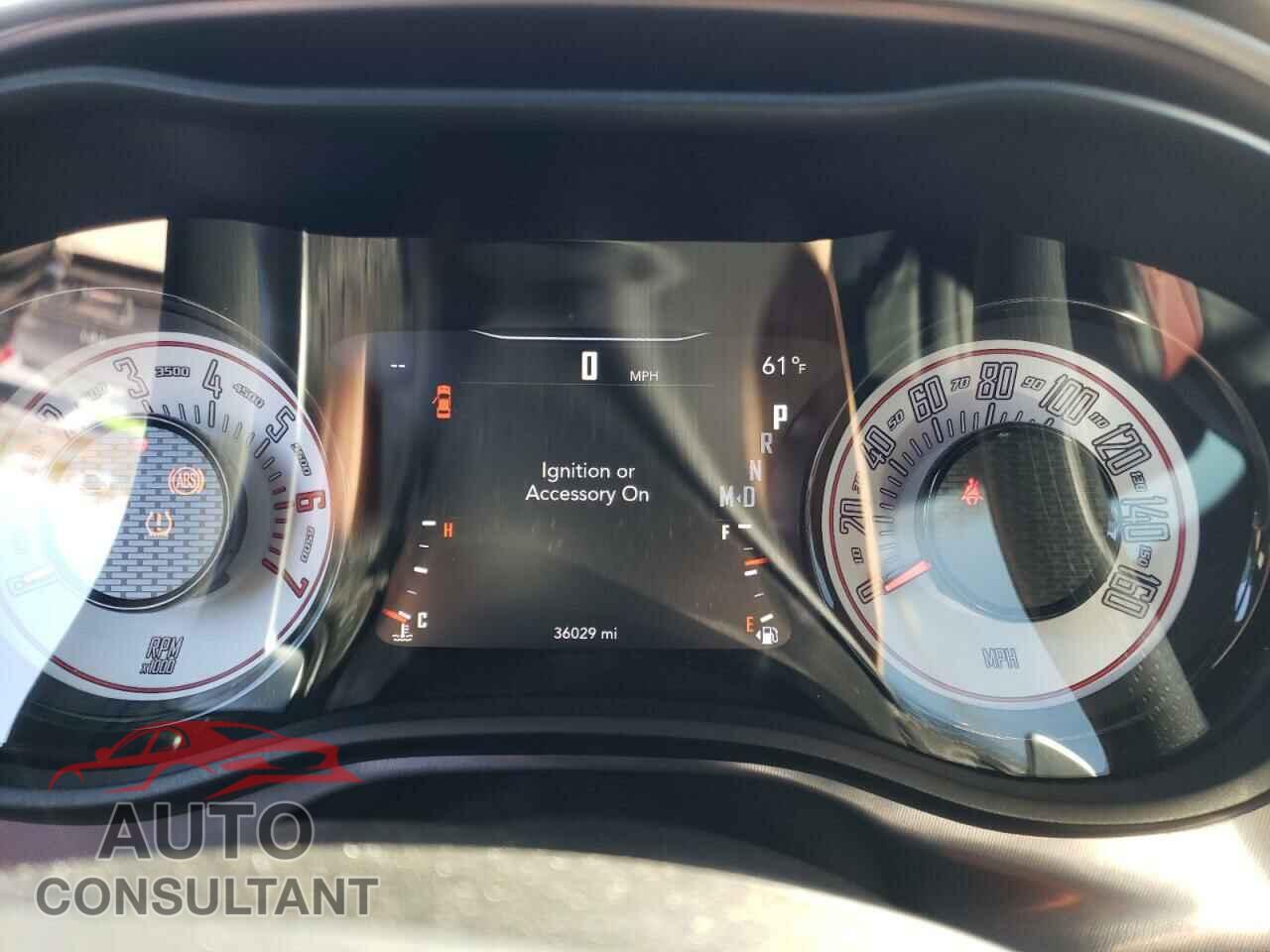 DODGE CHALLENGER 2019 - 2C3CDZBT2KH518420