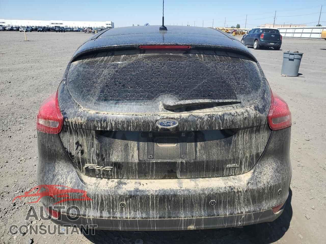 FORD FOCUS 2017 - 1FADP3M23HL220033