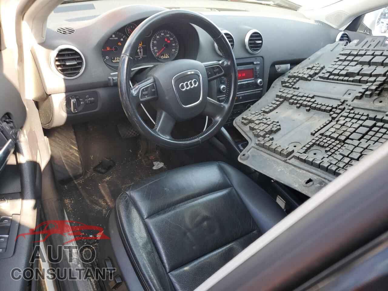 AUDI A3 2011 - WAUBJBFMXBA067355