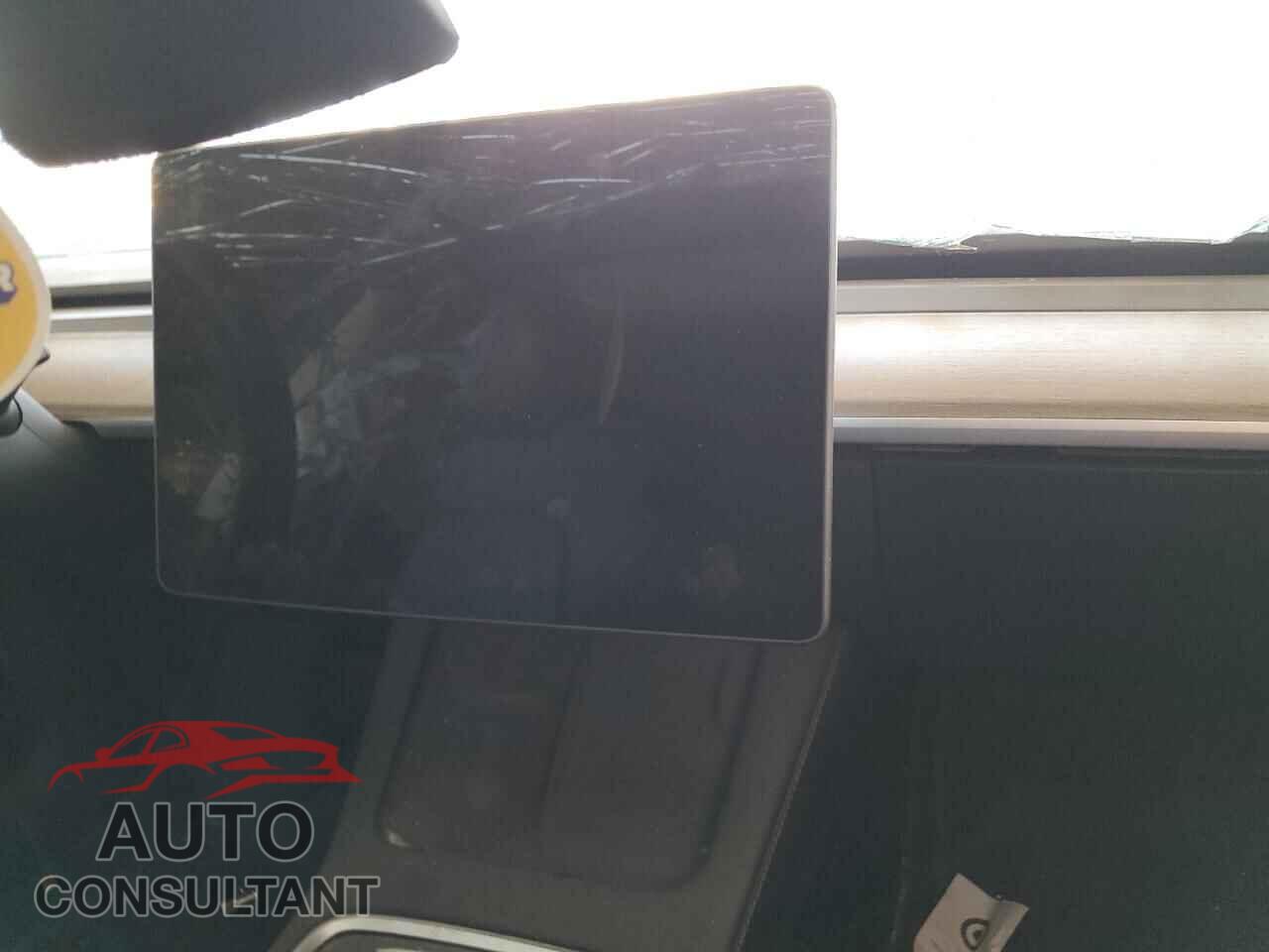 TESLA MODEL 3 2022 - 5YJ3E1EB3NF335535