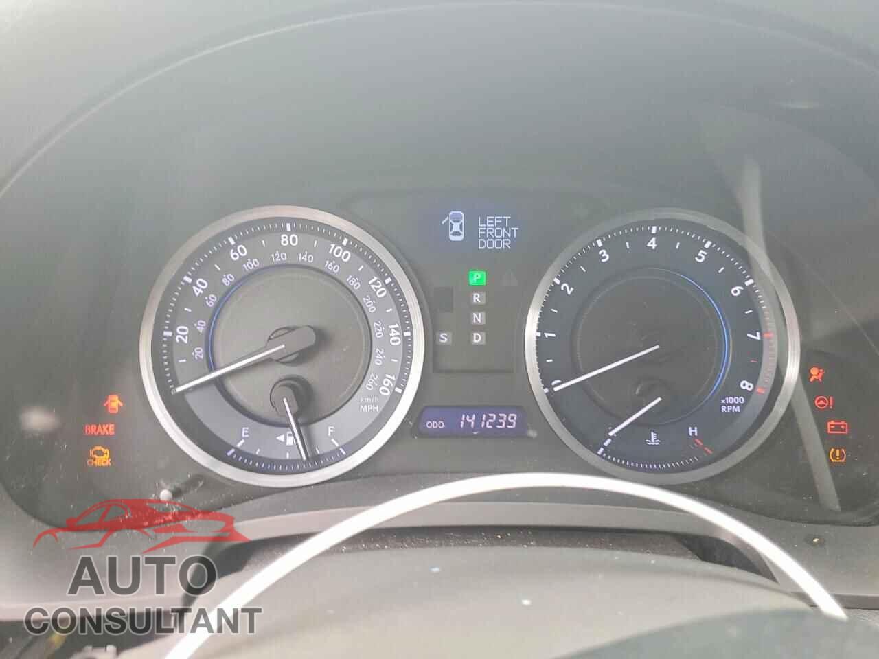 LEXUS IS 2012 - JTHCF5C21C5059506