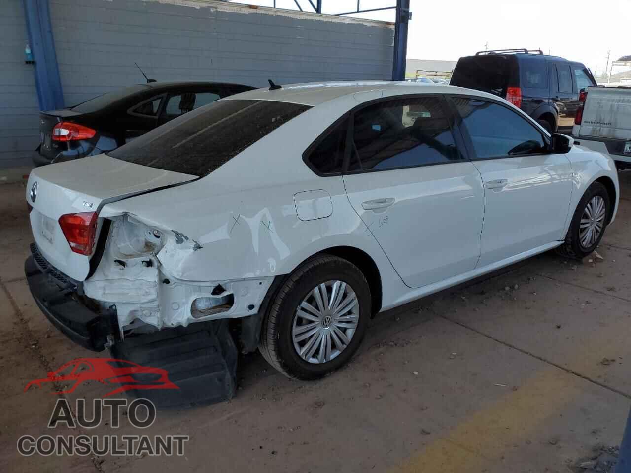 VOLKSWAGEN PASSAT 2014 - 1VWAT7A30EC022886