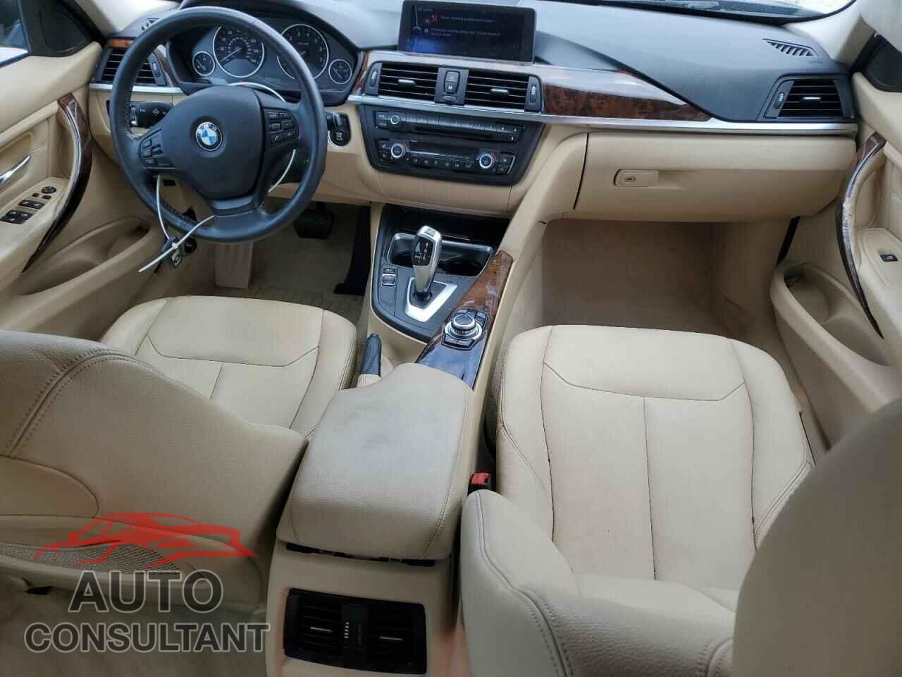 BMW 3 SERIES 2013 - WBA3B3C55DF531548