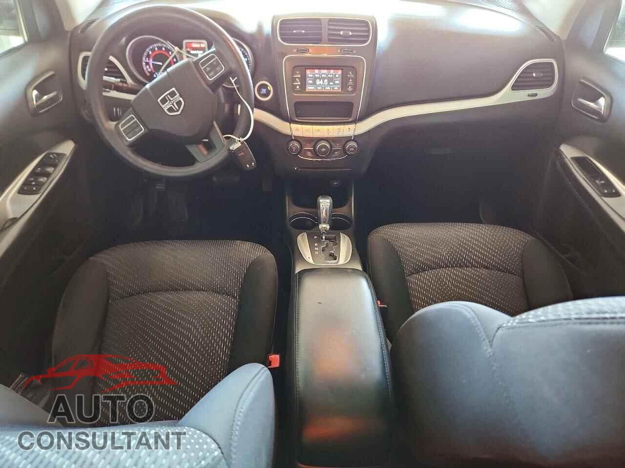 DODGE JOURNEY 2015 - 3C4PDCBB6FT574326