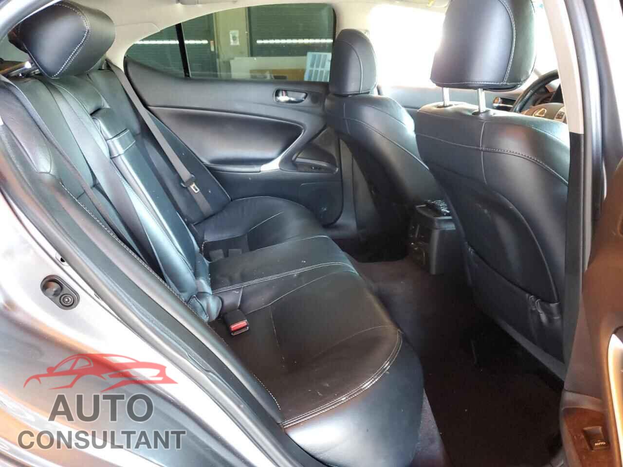 LEXUS IS 2013 - JTHBF5C24D5185081