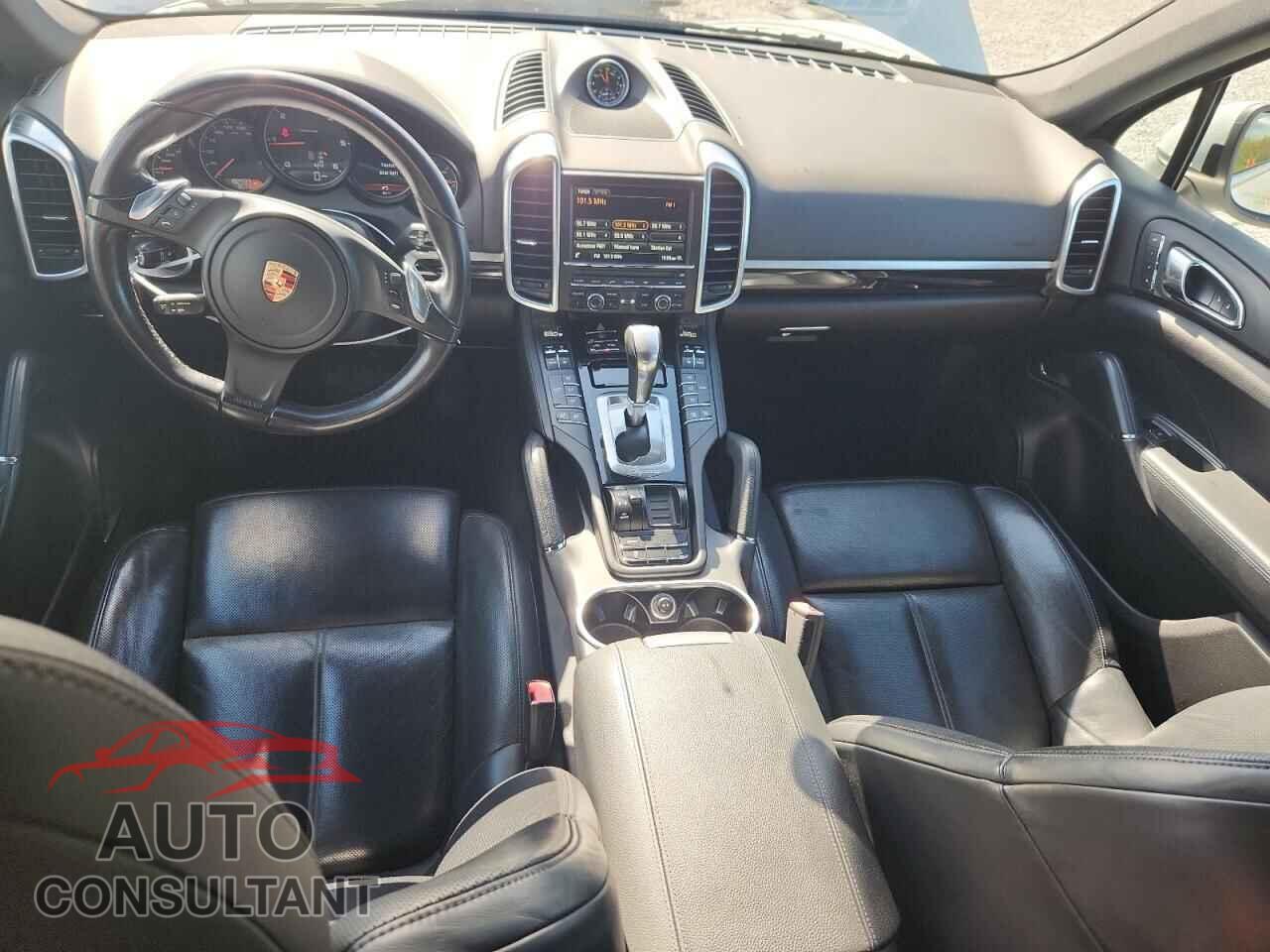 PORSCHE CAYENNE 2014 - WP1AF2A2XELA33123