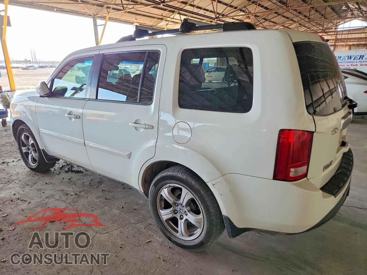HONDA PILOT 2013 - 5FNYF3H69DB021299