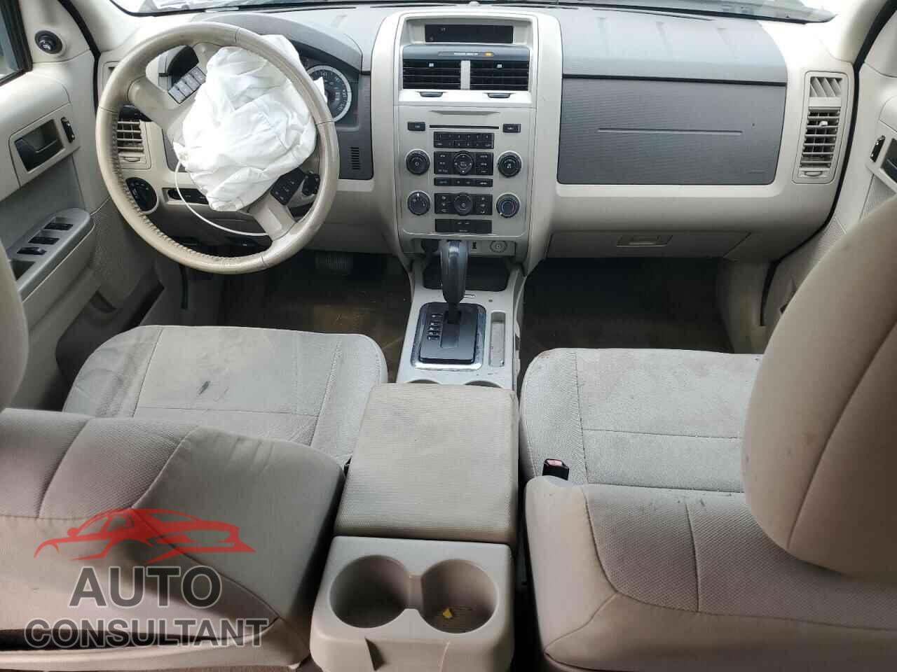 FORD ESCAPE 2011 - 1FMCU9D73BKC58657
