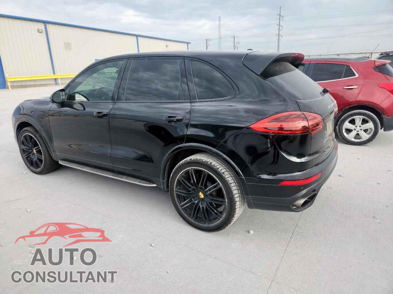 PORSCHE CAYENNE 2017 - WP1AA2A29HKA82726