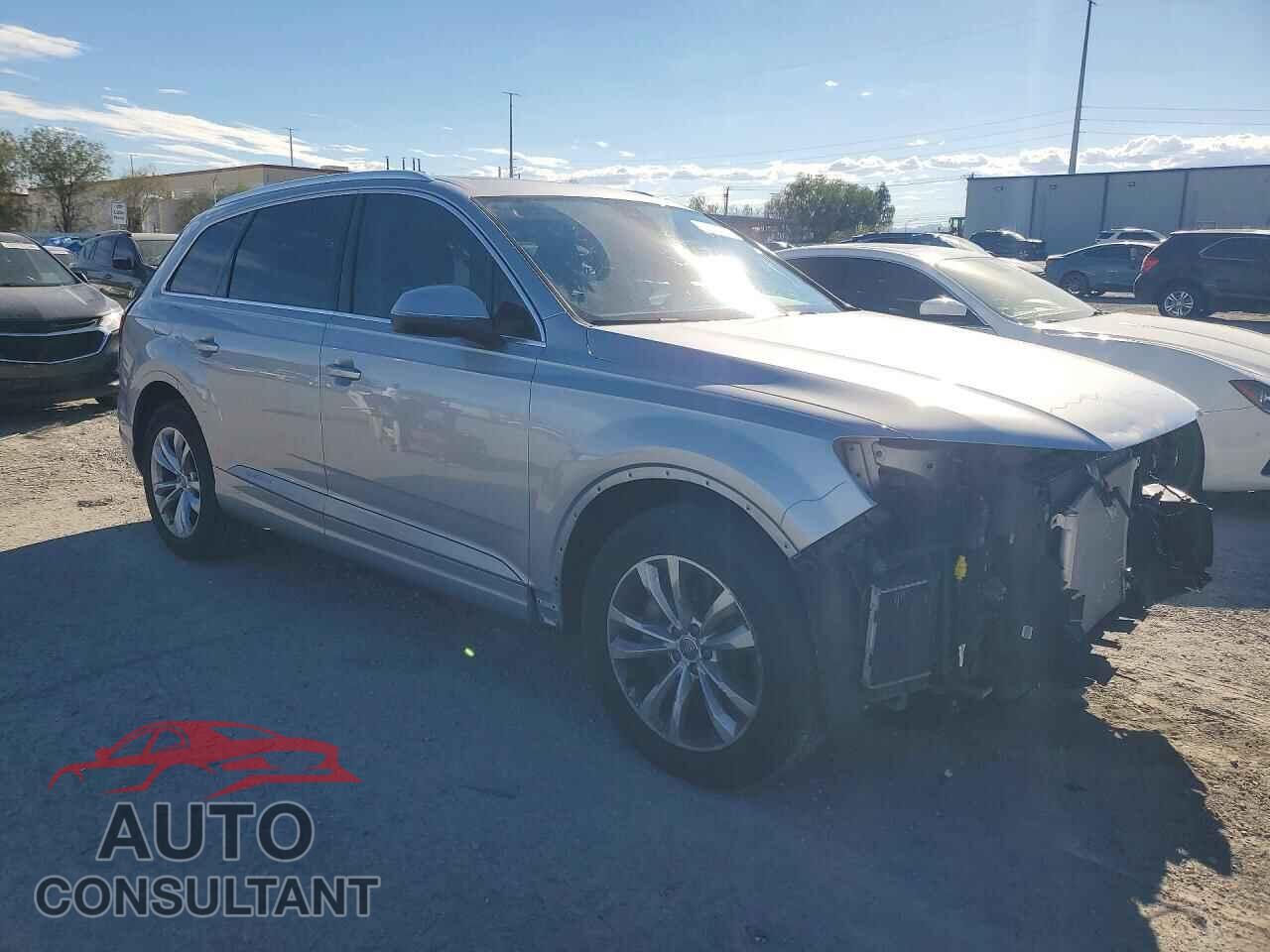 AUDI Q7 2019 - WA1LAAF72KD044219