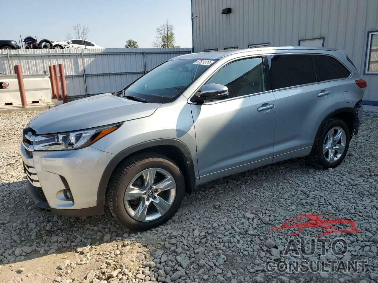 TOYOTA HIGHLANDER 2019 - 5TDDZRFH6KS741651