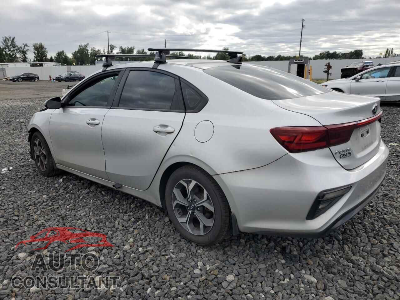 KIA FORTE 2019 - 3KPF24AD4KE090194
