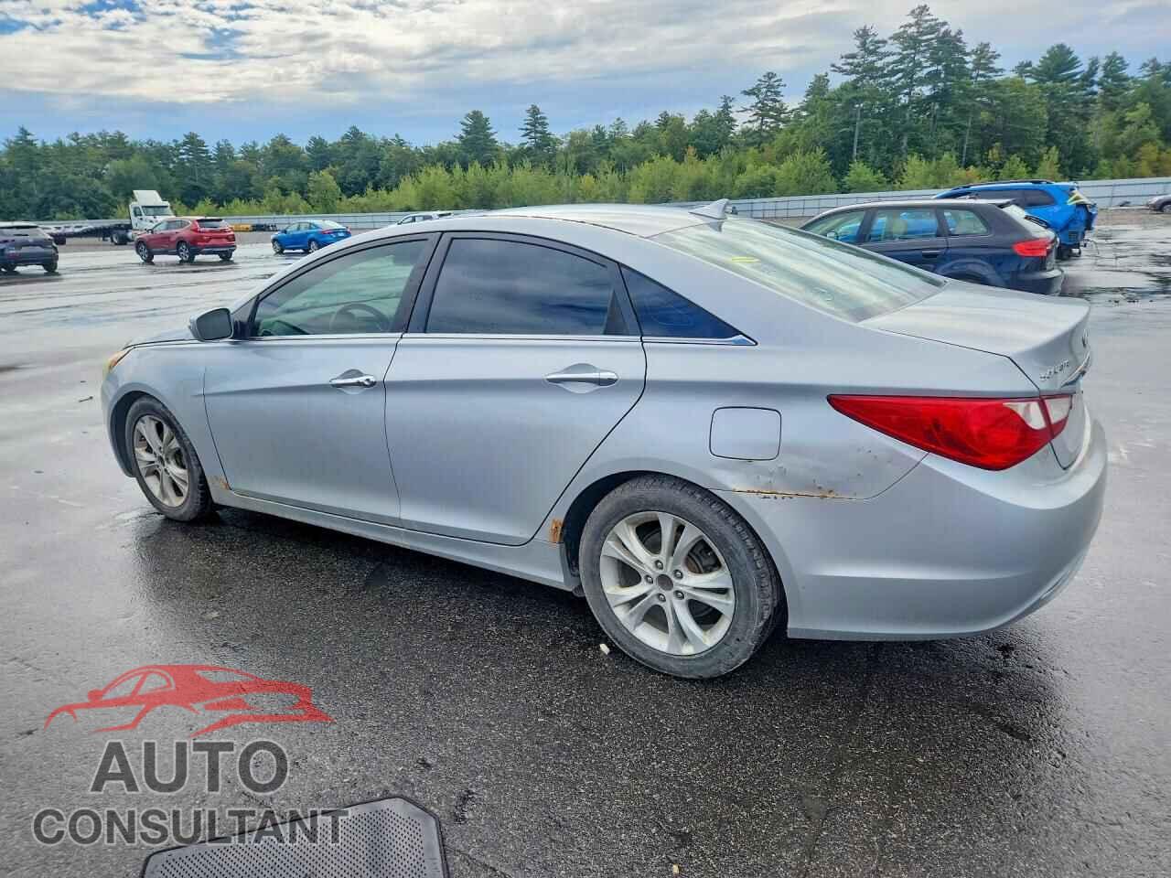 HYUNDAI SONATA 2011 - 5NPEC4AC9BH002008