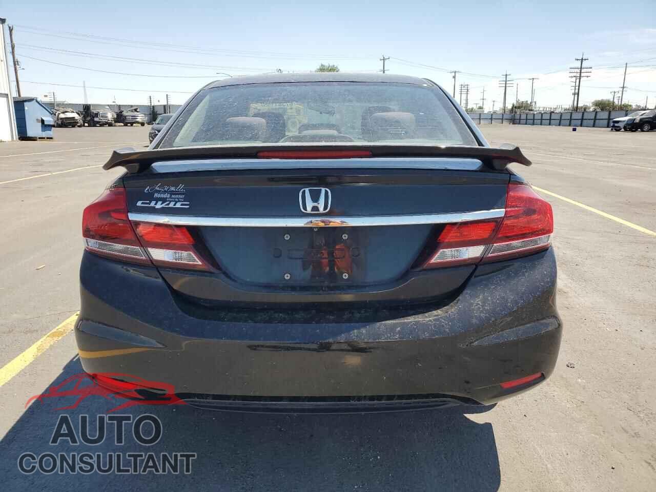 HONDA CIVIC 2013 - 2HGFB2F57DH548423