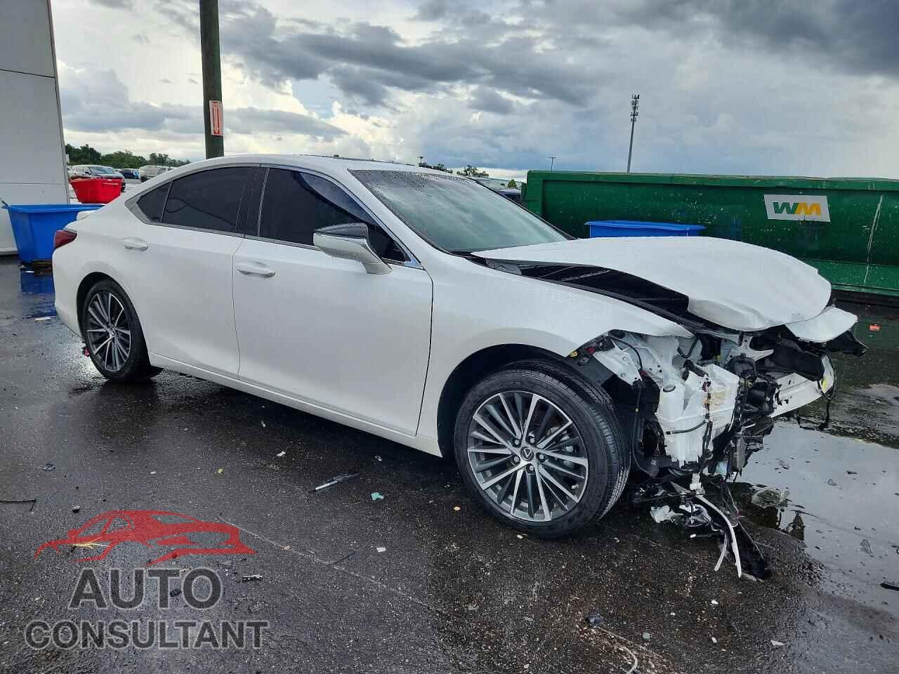 LEXUS ES300 2025 - 58ADA1C16SU072619