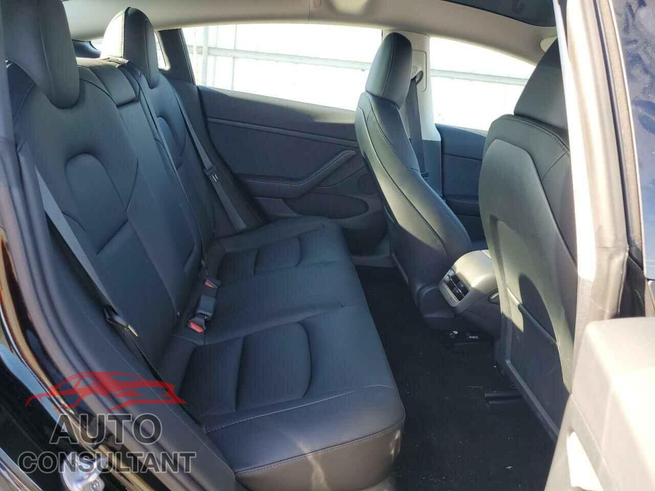 TESLA MODEL 3 2023 - 5YJ3E1EA1PF661134