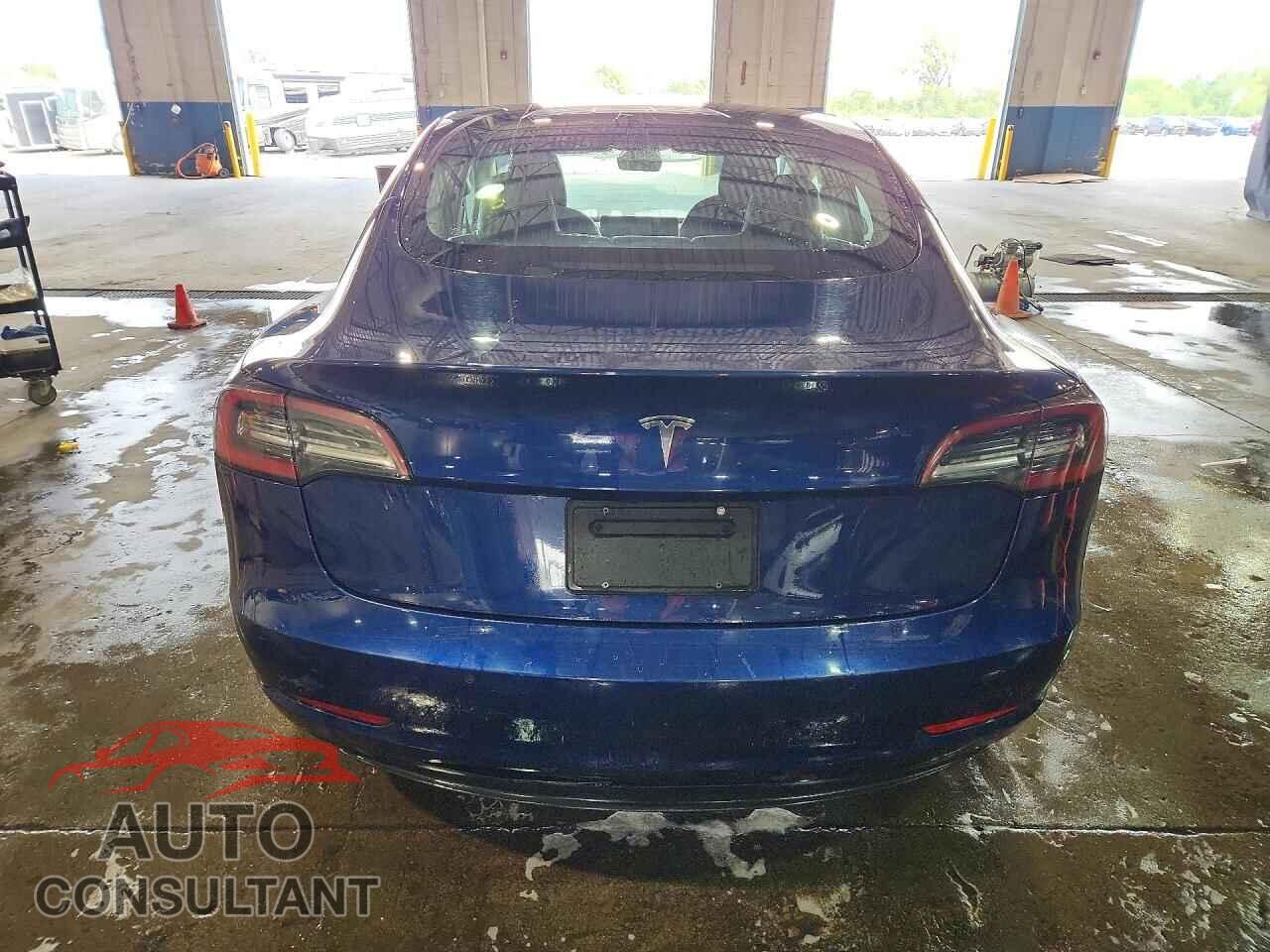 TESLA MODEL 3 2022 - 5YJ3E1EA4NF288281