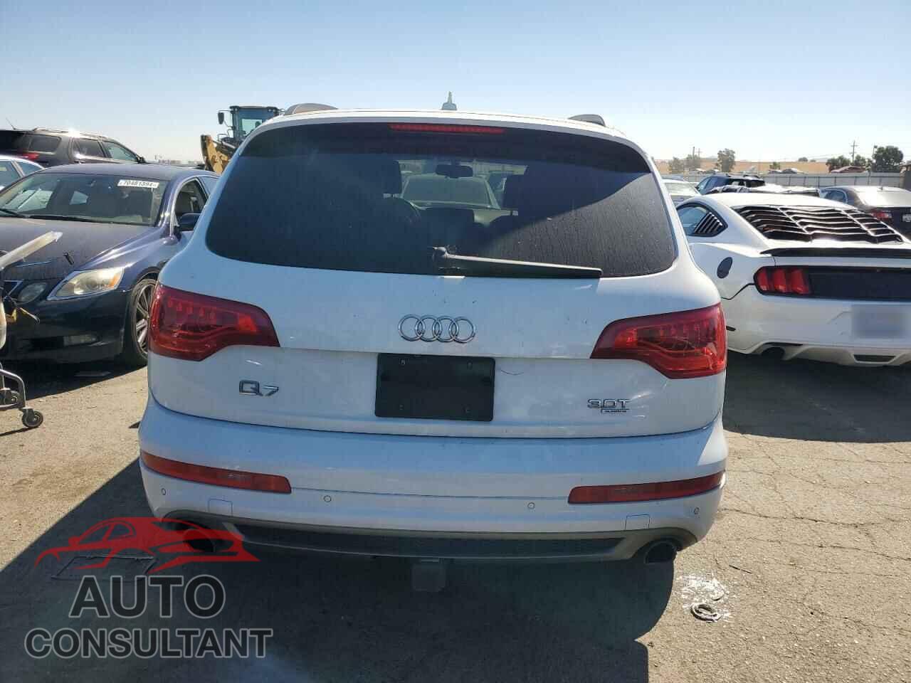 AUDI Q7 2015 - WA1DGAFE1FD017150