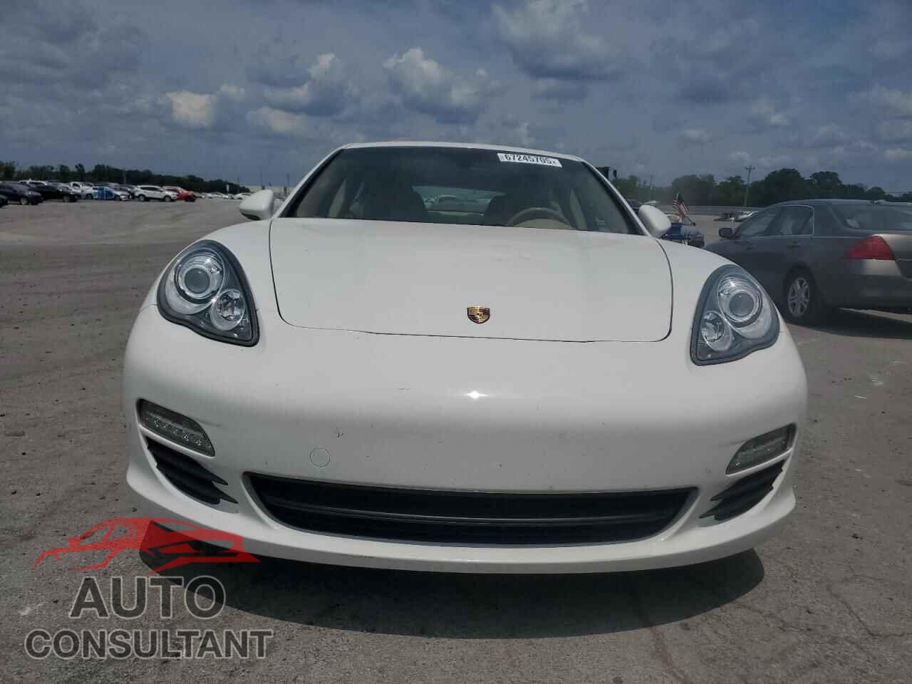 PORSCHE PANAMERA 2011 - WP0AA2A79BL010827