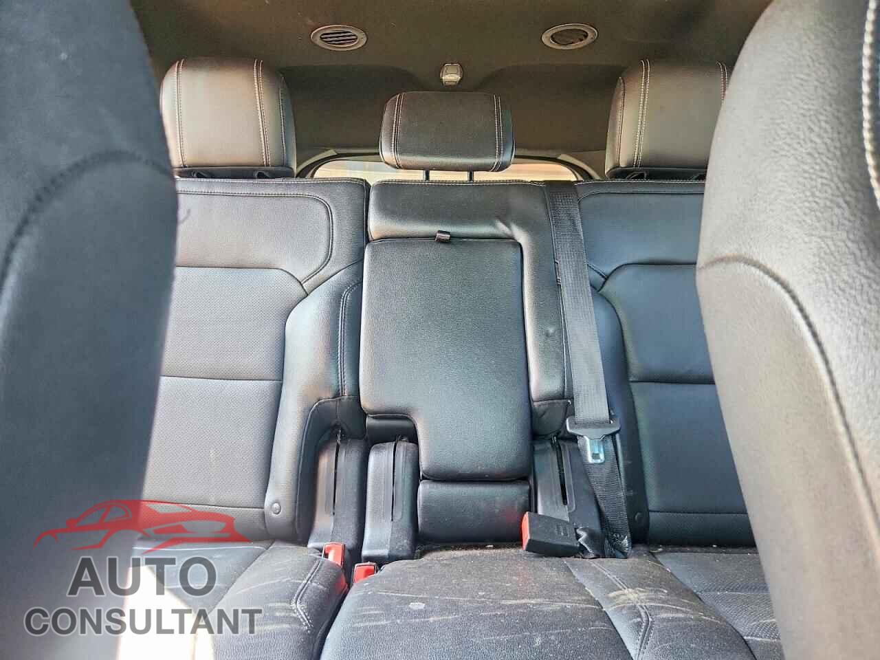 FORD EXPLORER 2016 - 1FM5K7F81GGB44899