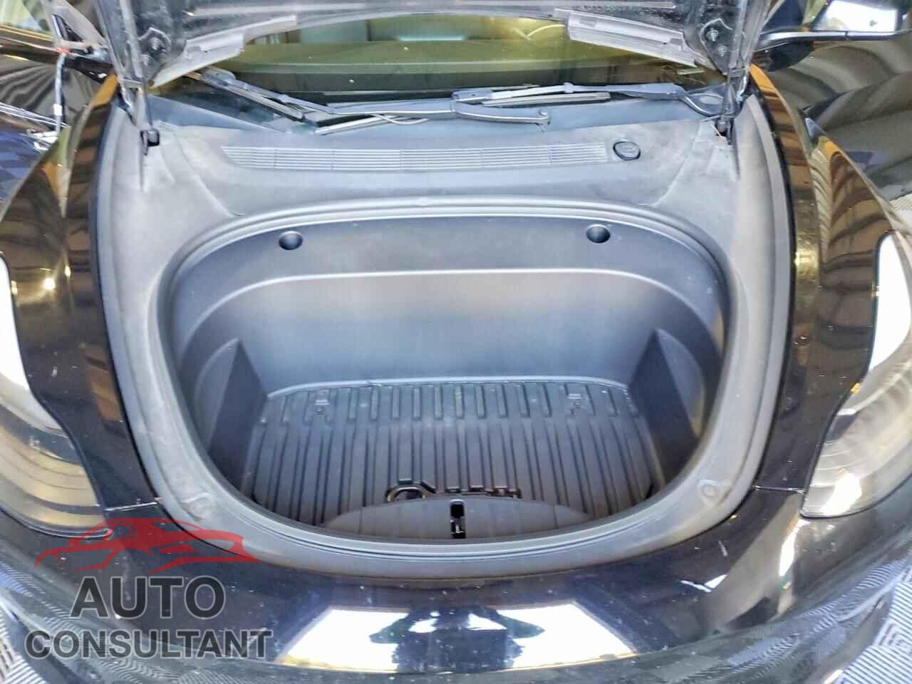 TESLA MODEL 3 2022 - 5YJ3E1EA4NF369684